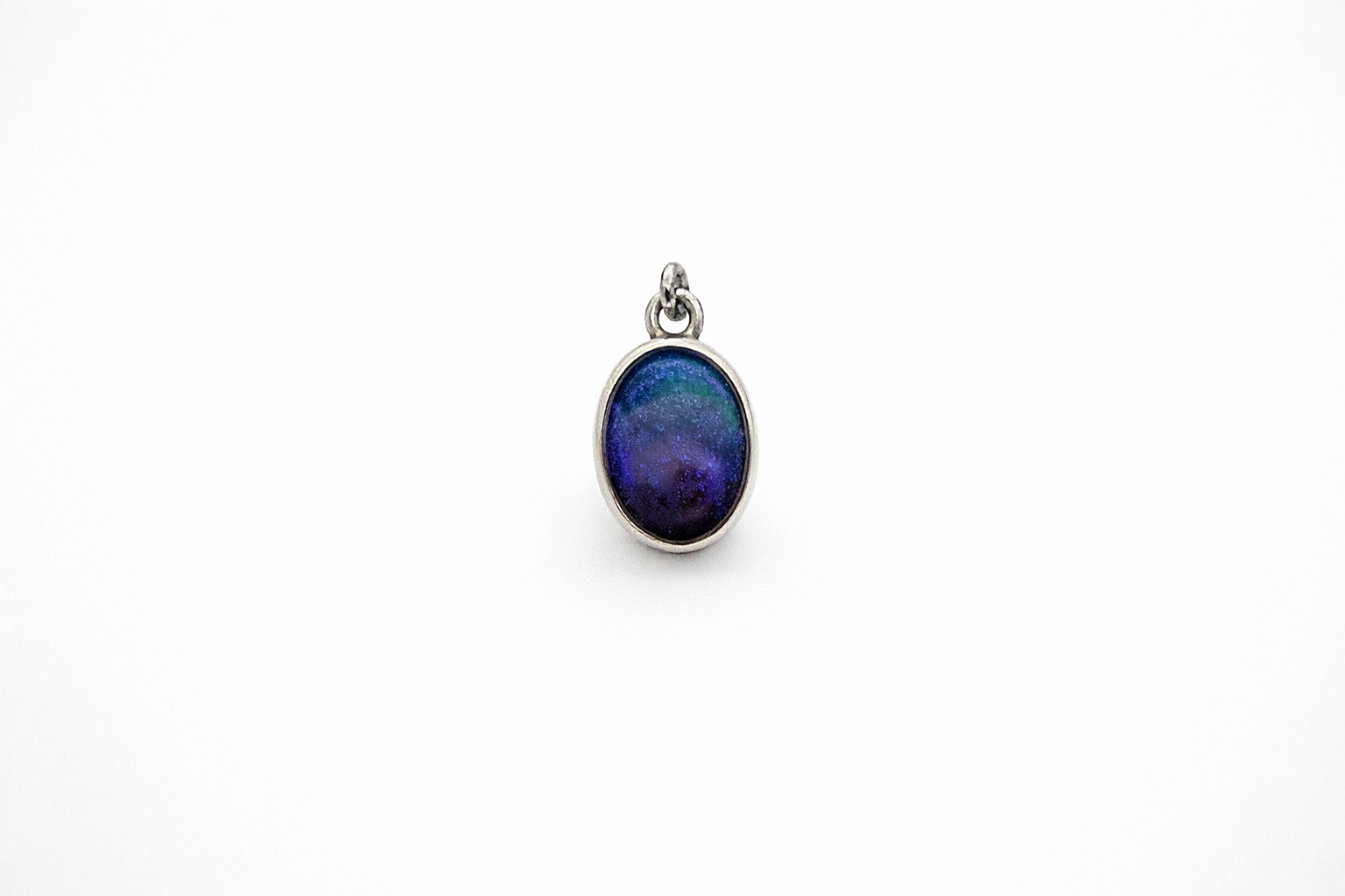 Autumn maple leaf brooch